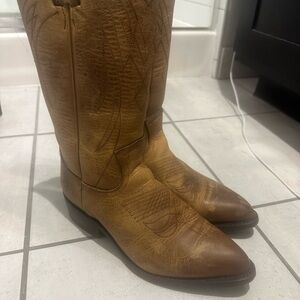 Frye Tan Leather Boots